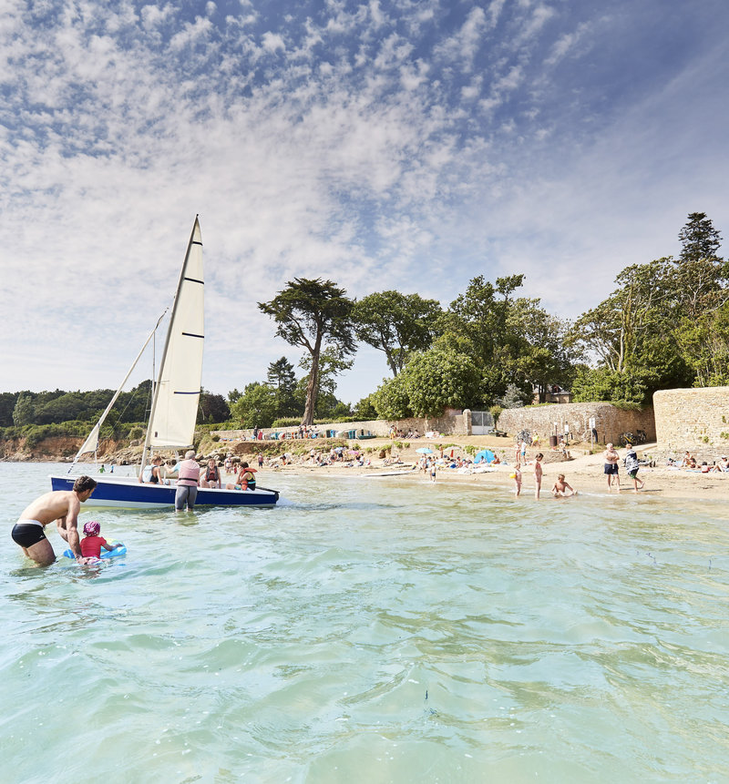 Mise à l'eau Port à sec - La Trinité sur Mer